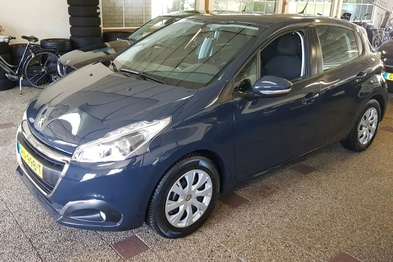 Peugeot 208 (2018)