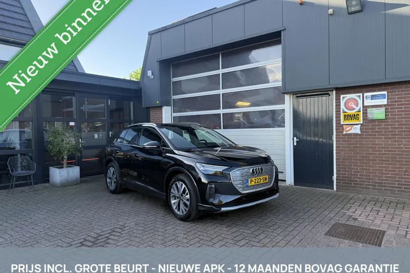 Audi Q4 e-tron (2022)
