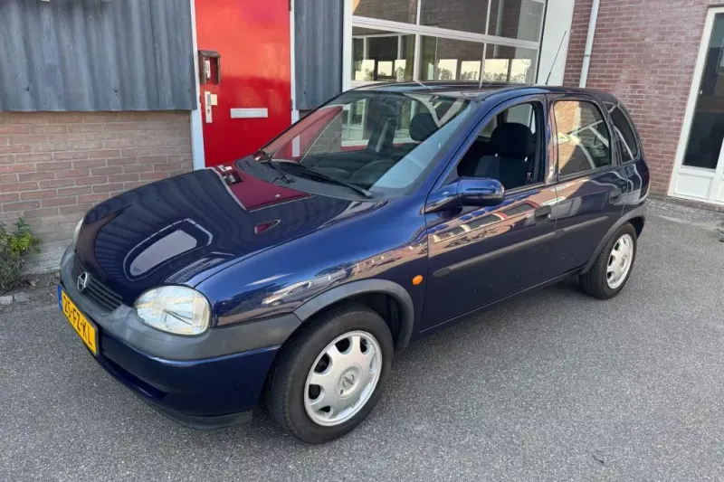 Opel Corsa (2000)