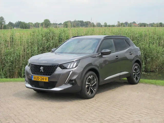 Peugeot 2008 (2022) — foto 1