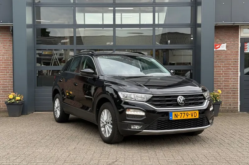 Volkswagen T-Roc (2021)