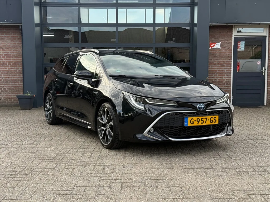 Toyota Corolla (2019) — foto 1