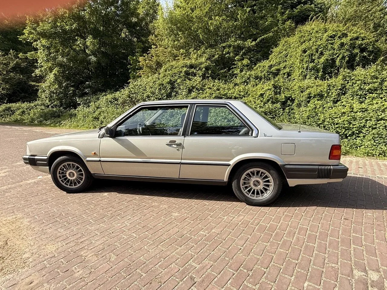 Volvo 780 (1986) — foto 1