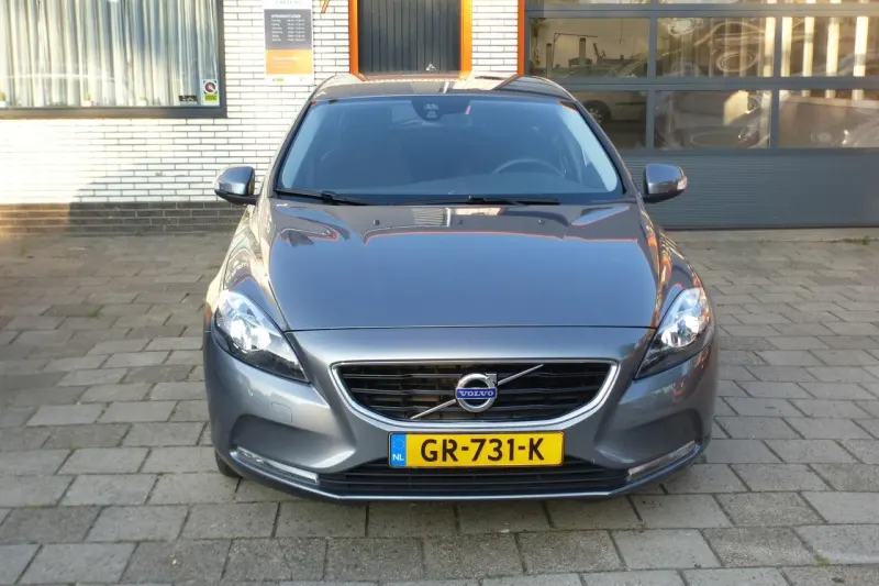 Volvo V40 (2015)