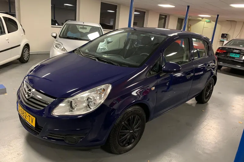 Opel Corsa (2009)