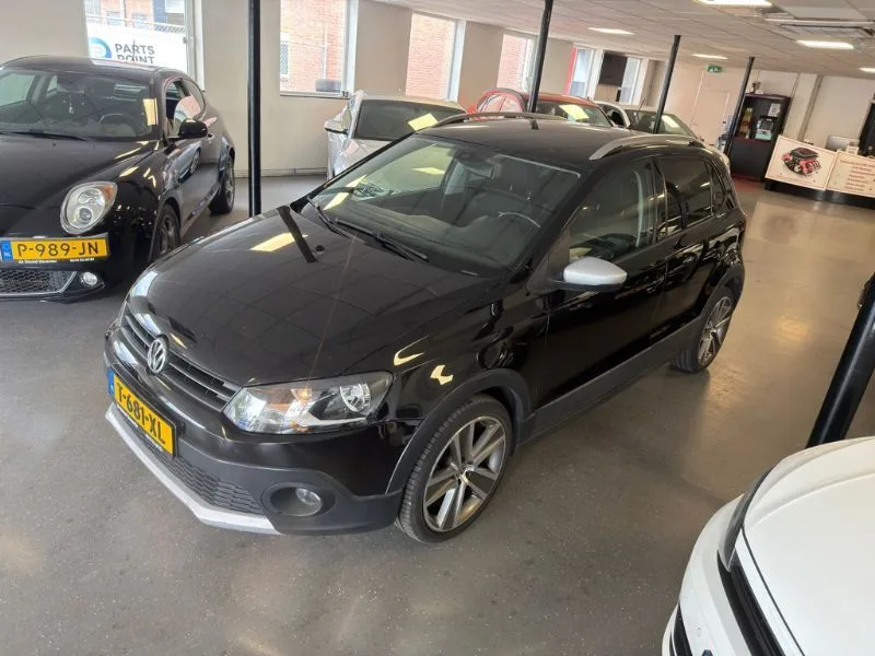 Volkswagen Polo (2011) — foto 1