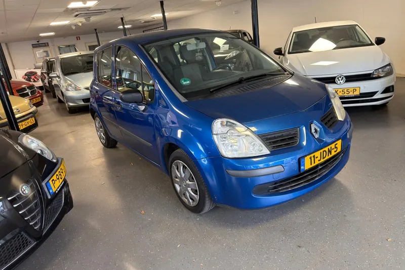 Renault Modus (2007)
