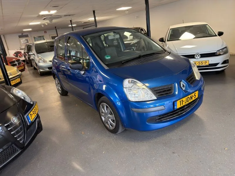 Renault Modus (2007) — foto 1