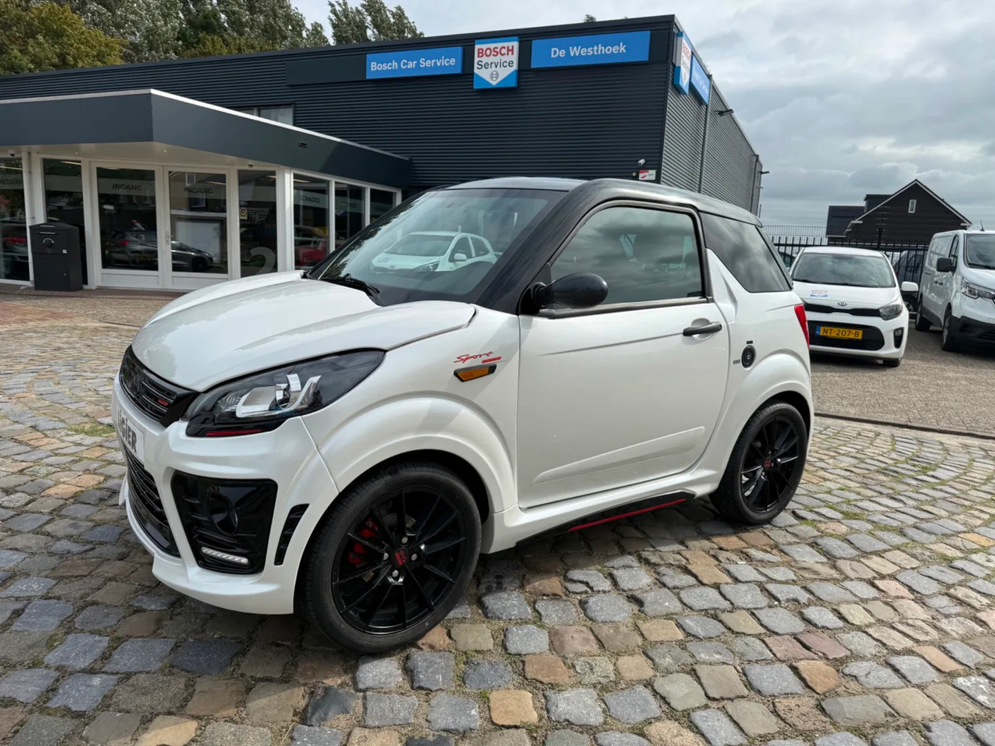 Ligier JS50 (2023) — foto 1