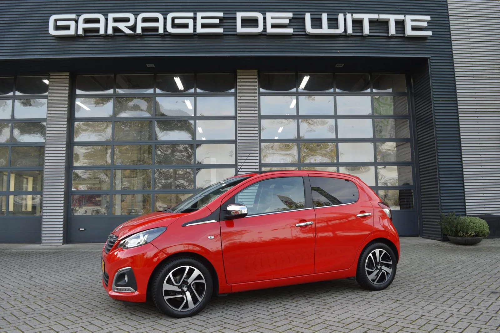 Peugeot 108 (2017) — foto 1