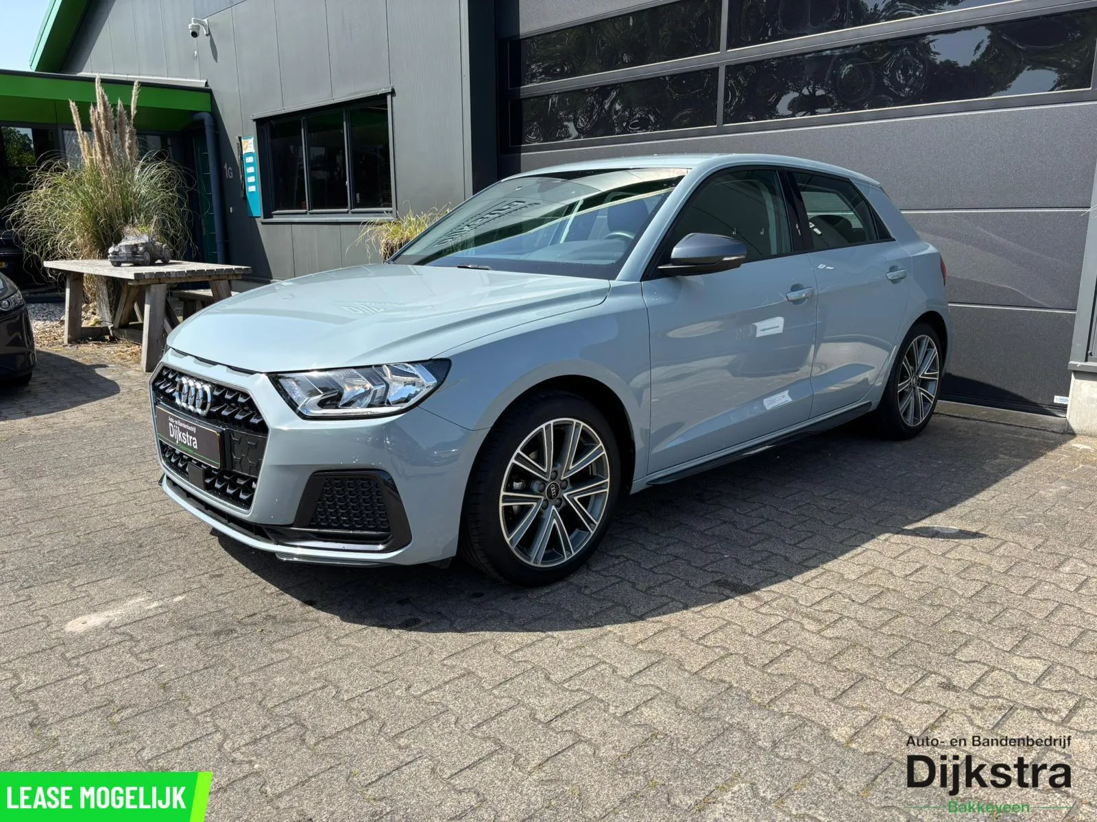Audi A1 (2023) — foto 1