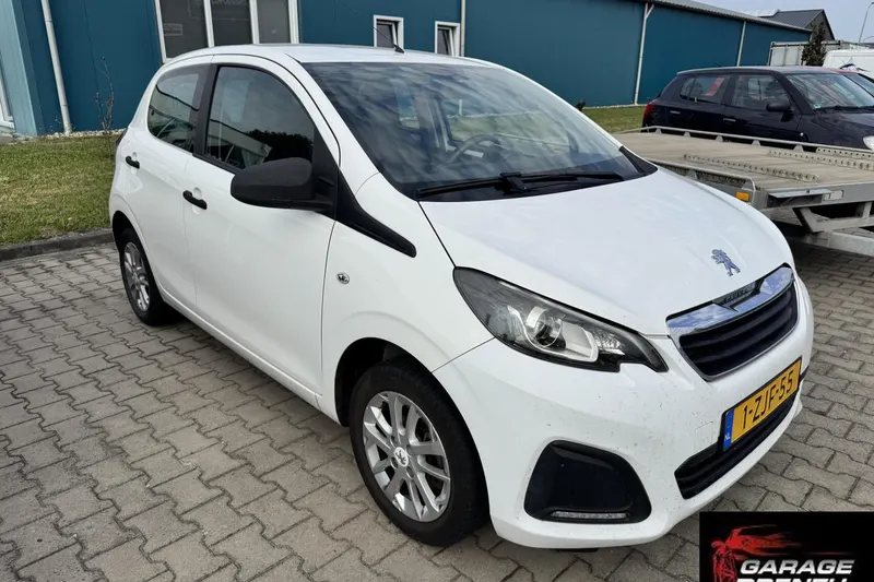 Peugeot 108 (2015)