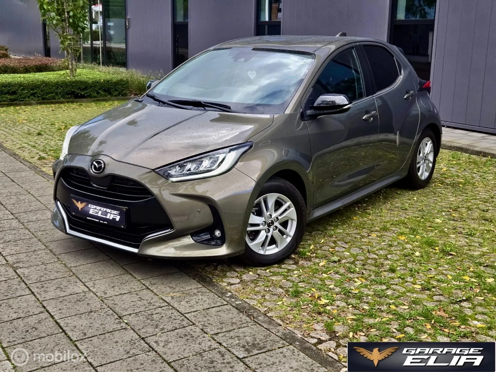 Mazda 2 Hybrid (2023) — foto 1