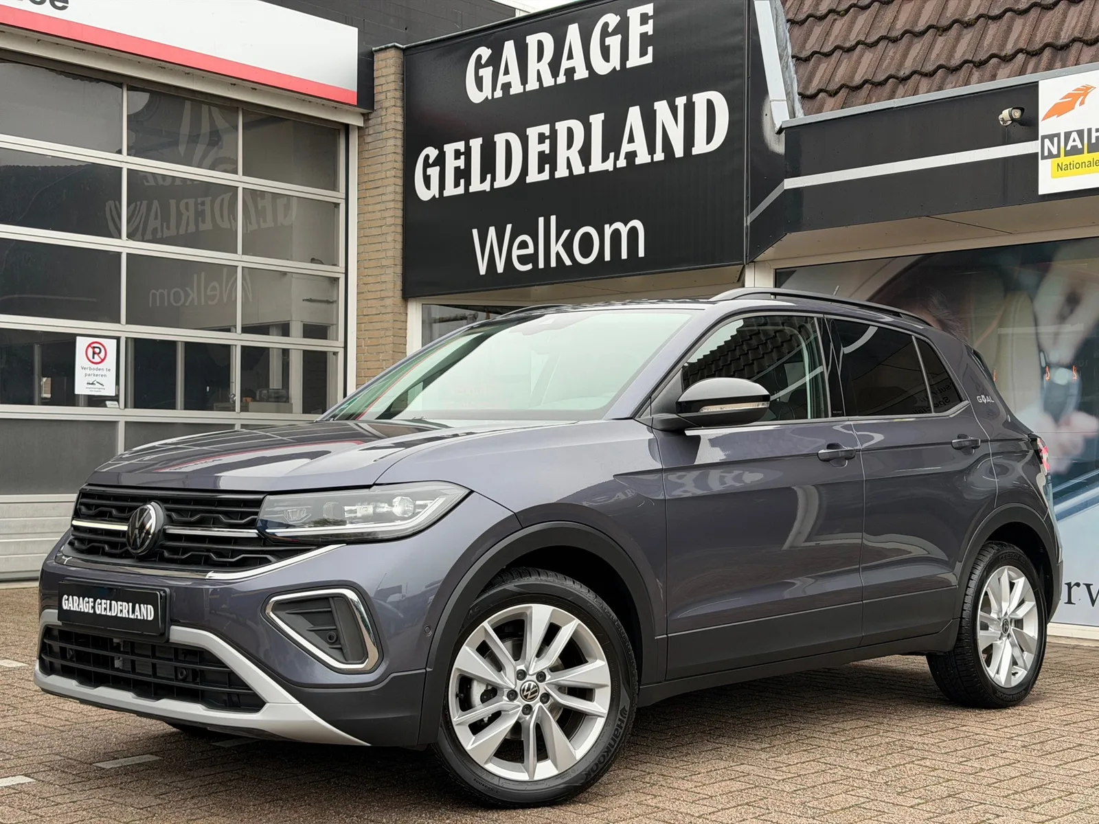Volkswagen T-Cross (2025) — foto 1