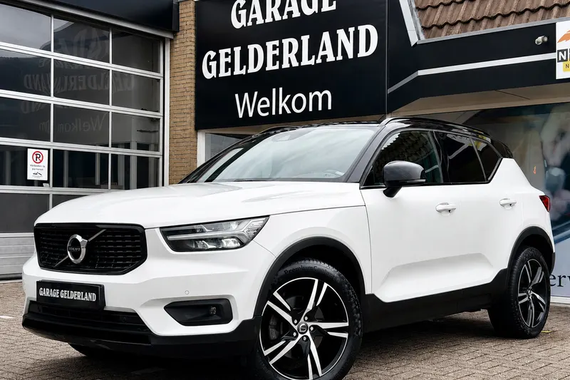 Volvo XC40 (2020)