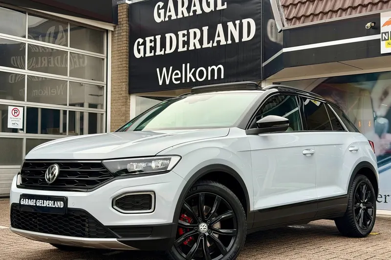 Volkswagen T-Roc (2021)