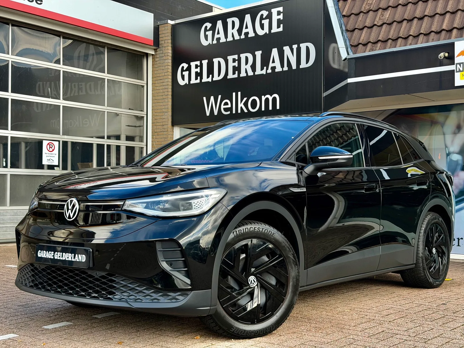Volkswagen ID.4 (2024) — foto 1