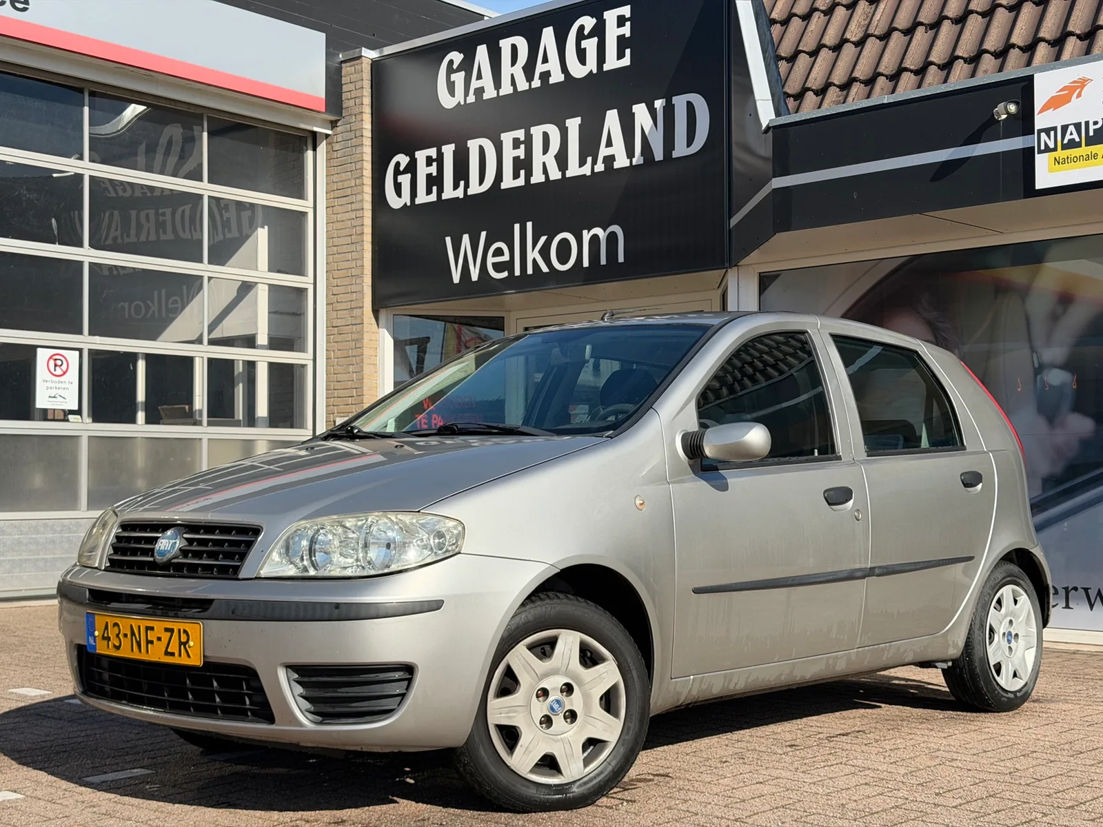 Fiat Punto (2003) — foto 1