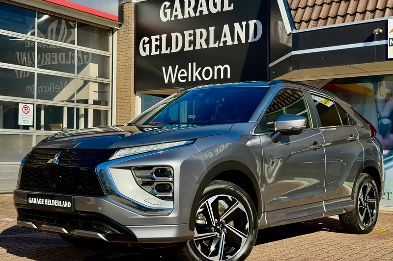 Mitsubishi Eclipse Cross (2024)