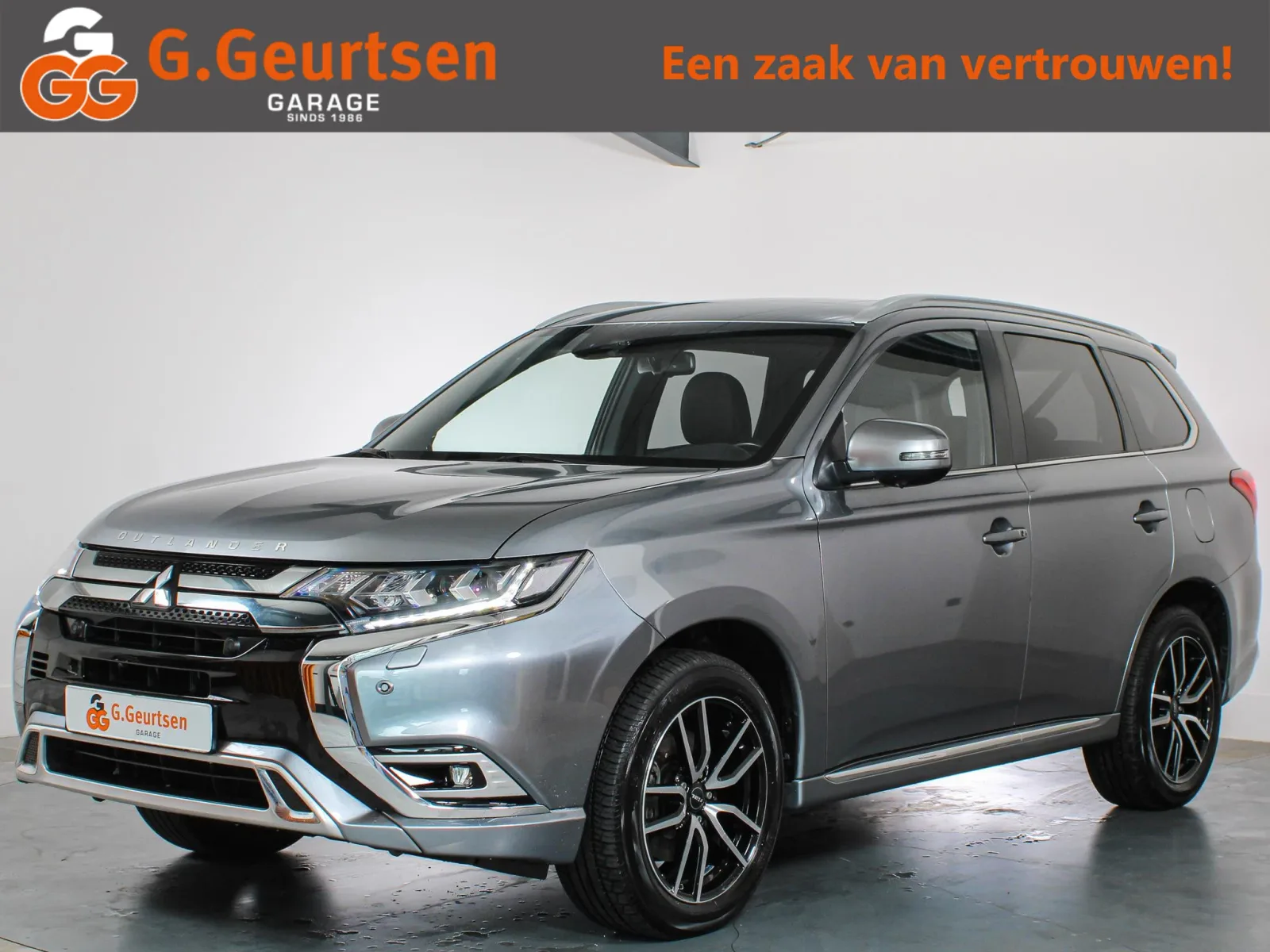 Mitsubishi Outlander (2019) — foto 1
