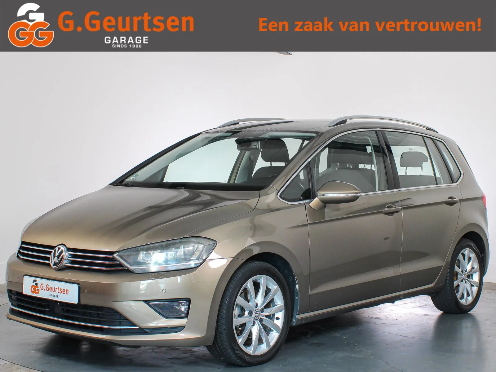 Volkswagen Golf Sportsvan (2014) — foto 1