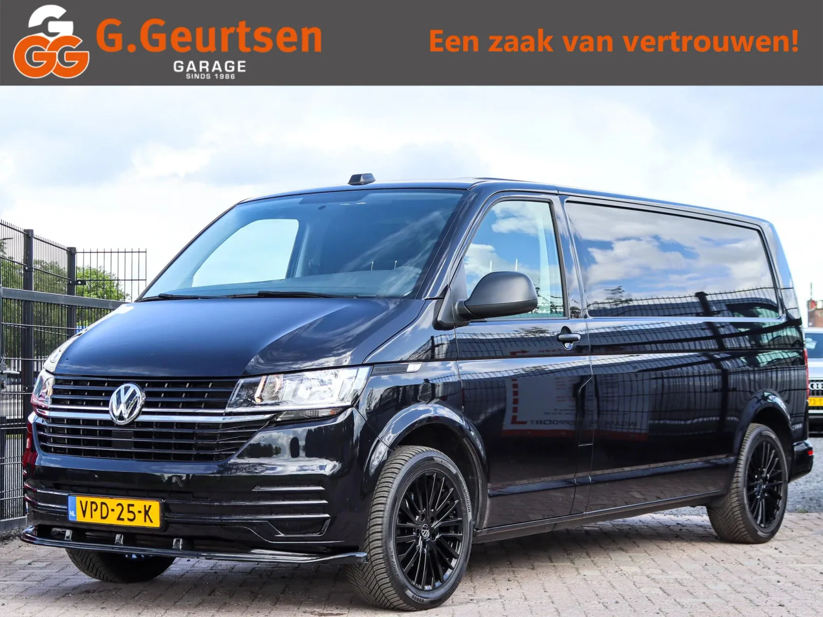 Volkswagen Transporter (2022) — foto 1