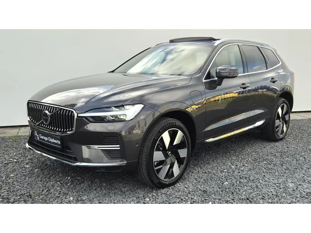 Volvo XC60 (2025) — foto 1