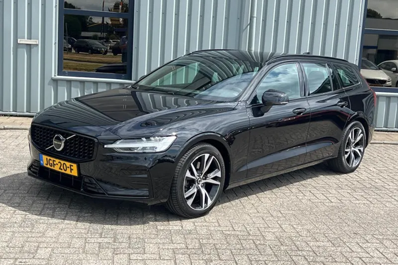 Volvo V60 (2023)