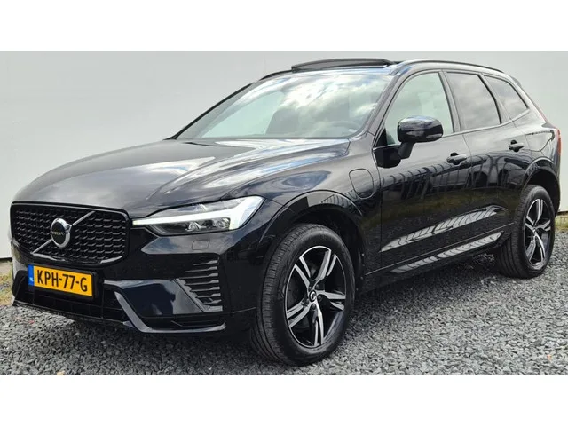 Volvo XC60 (2021) — foto 1