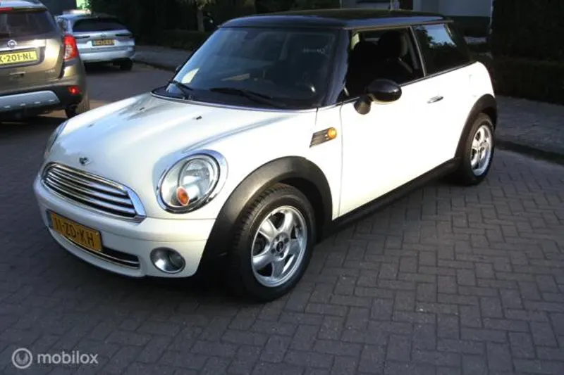 MINI 3-Deurs (2008)