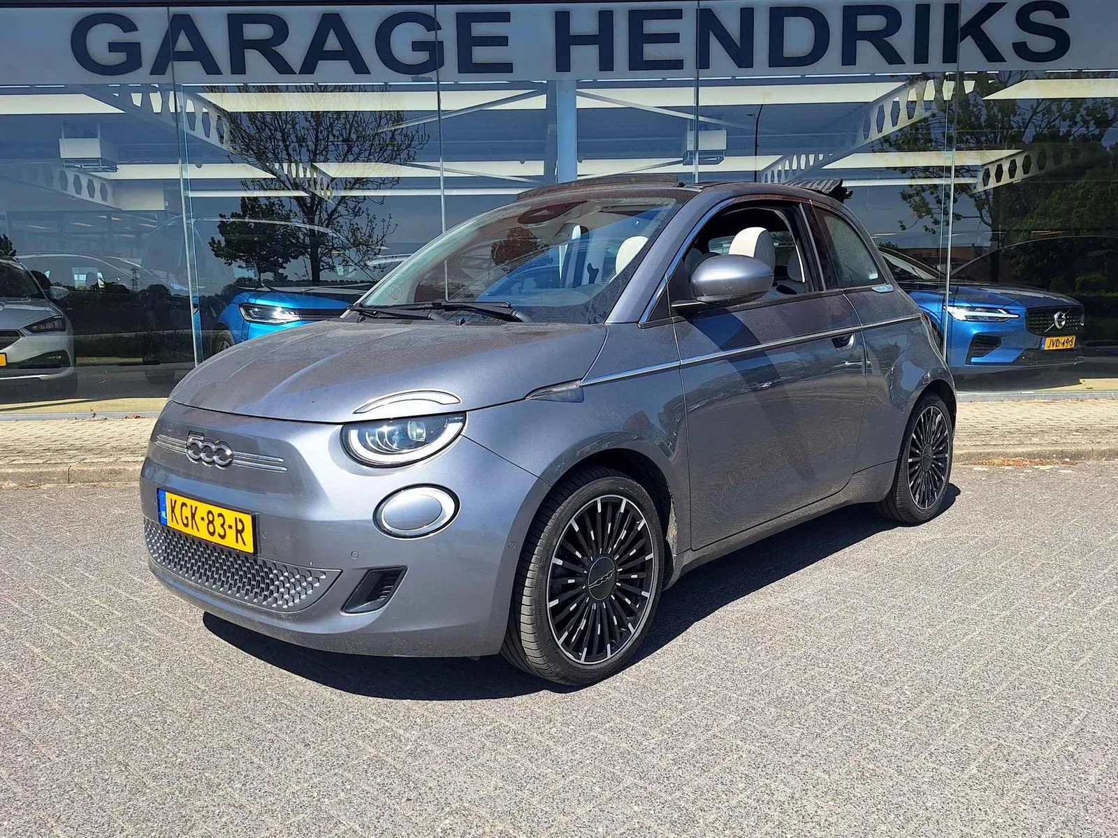 Fiat 500e (2021) — foto 1