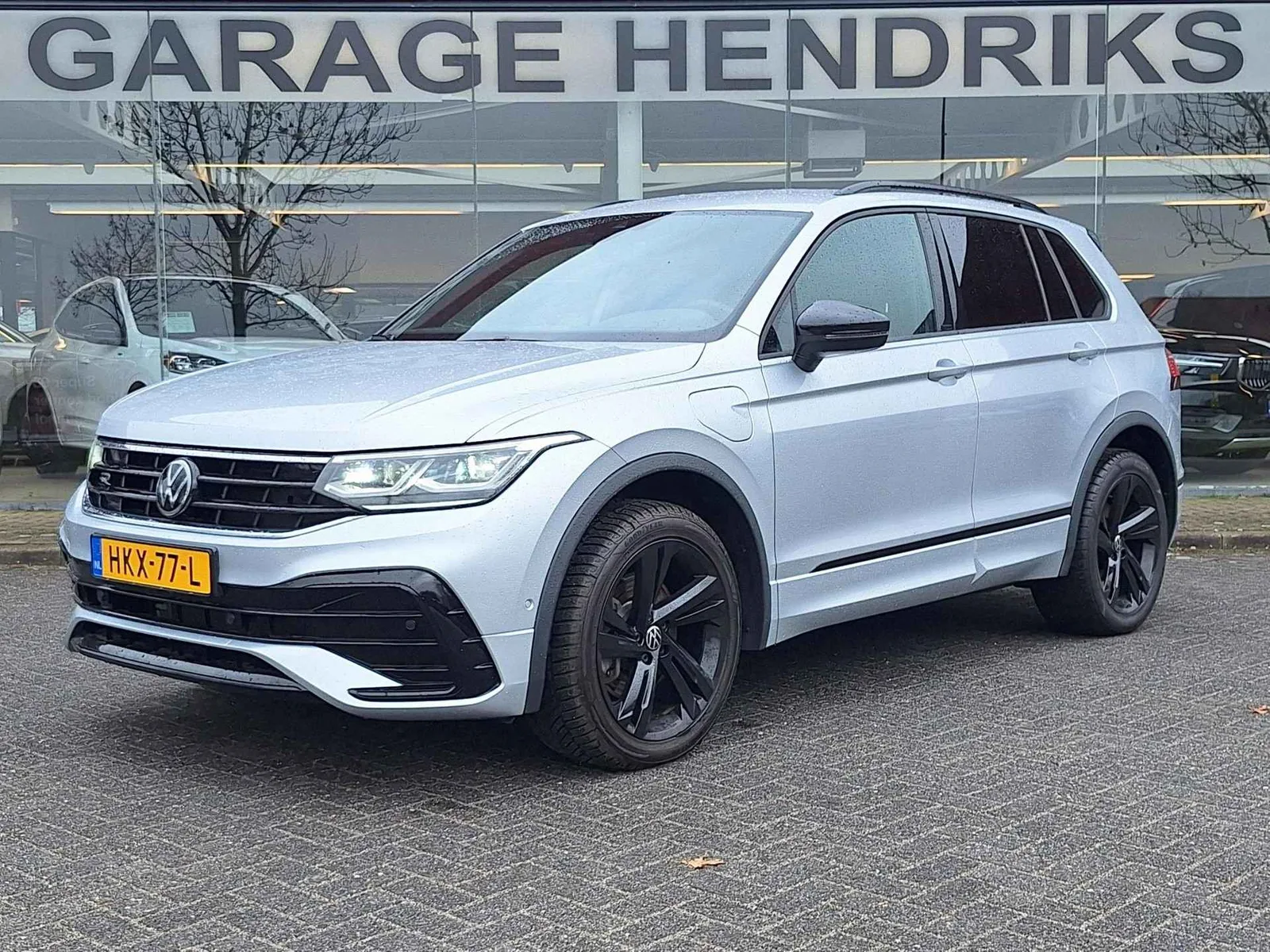Volkswagen Tiguan (2022) — foto 1