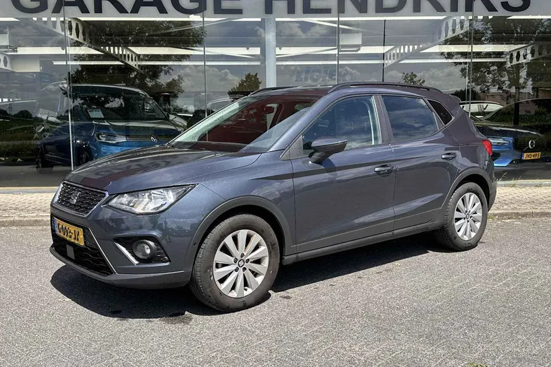 SEAT Arona (2019)