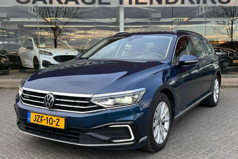 Volkswagen Passat (2022)
