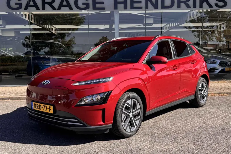 Hyundai Kona (2023)