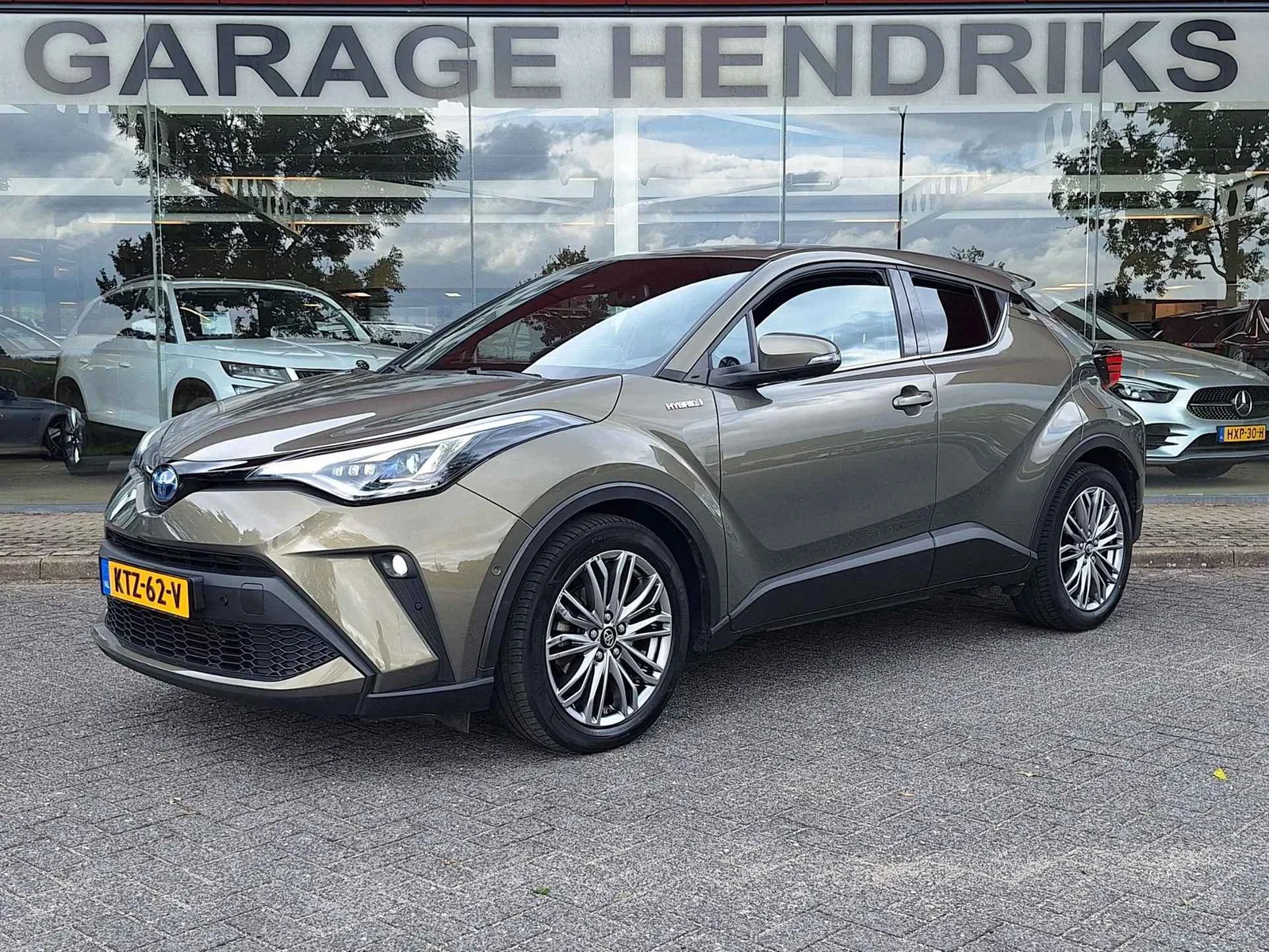 Toyota C-HR (2021) — foto 1