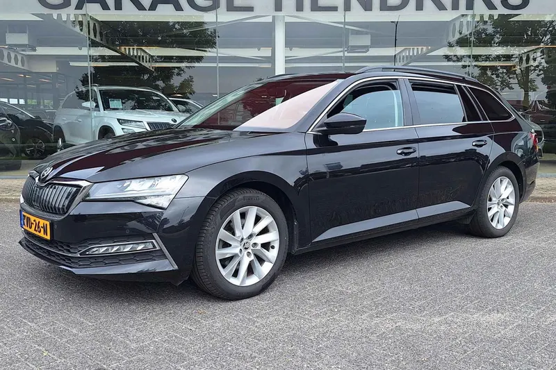 Škoda Superb (2020)