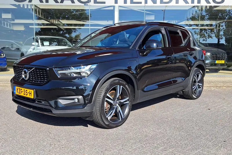 Volvo XC40 (2021)