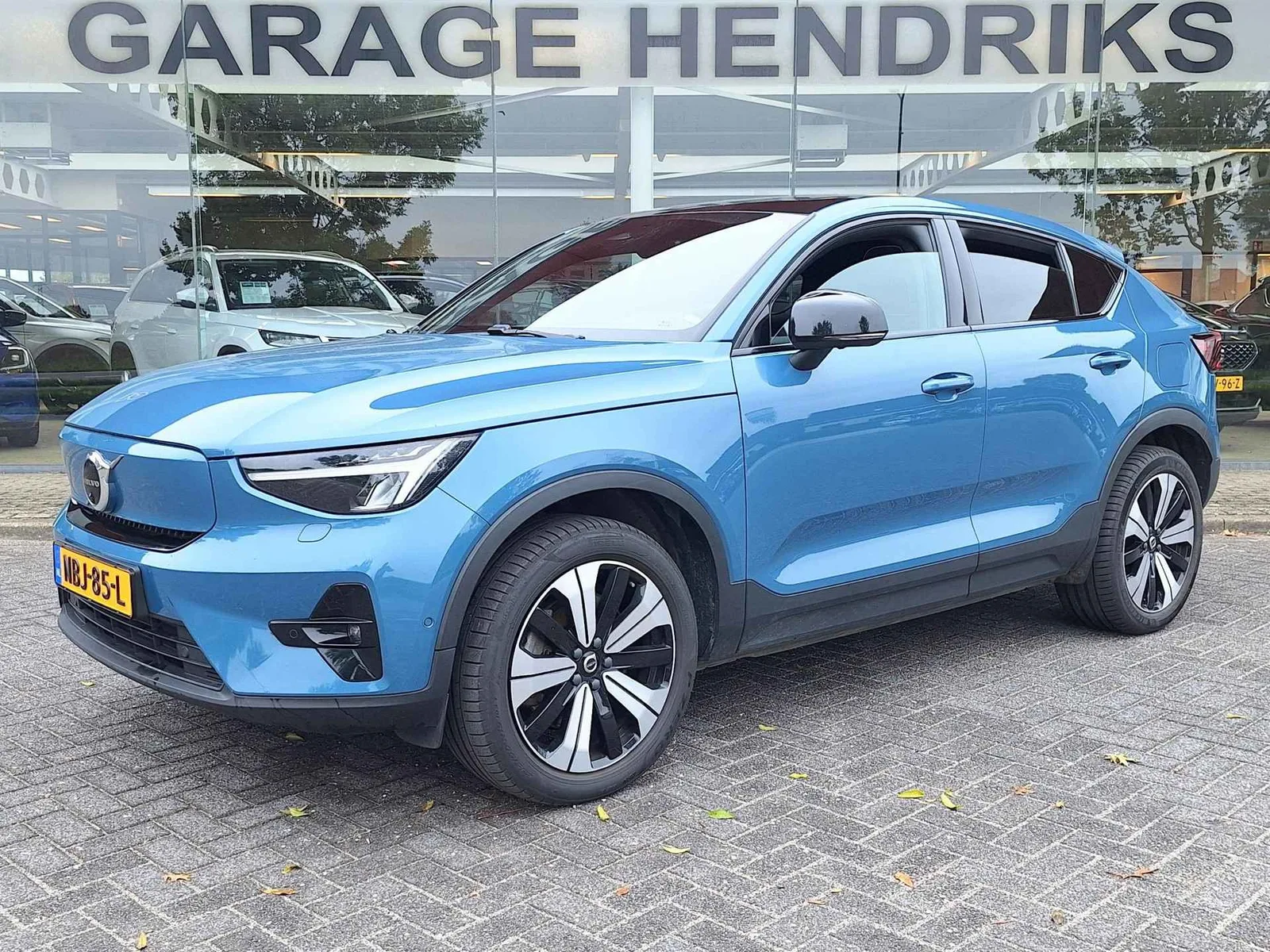 Volvo C40 (2023) — foto 1
