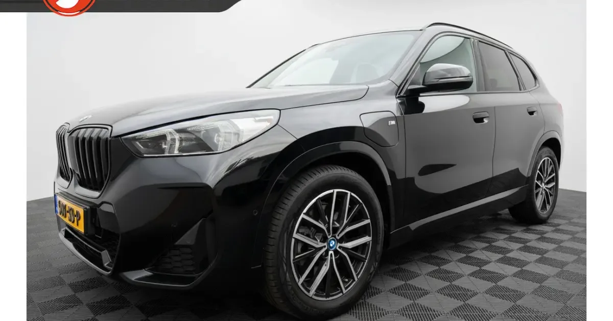 BMW X1 (2024) — foto 1