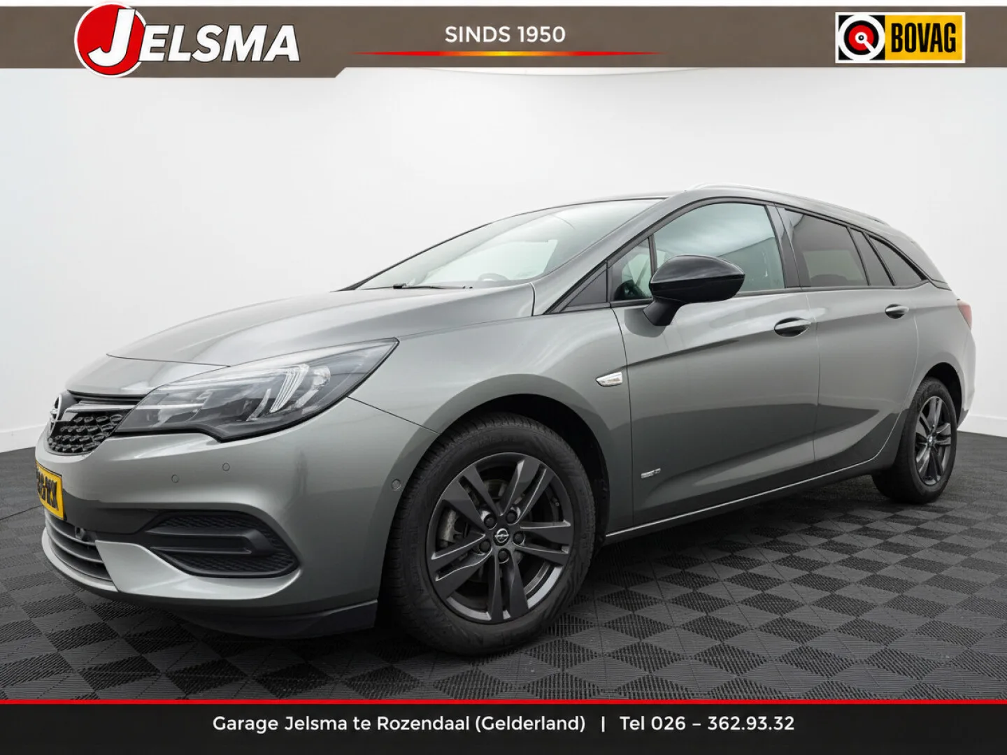 Opel Astra (2022) — foto 1