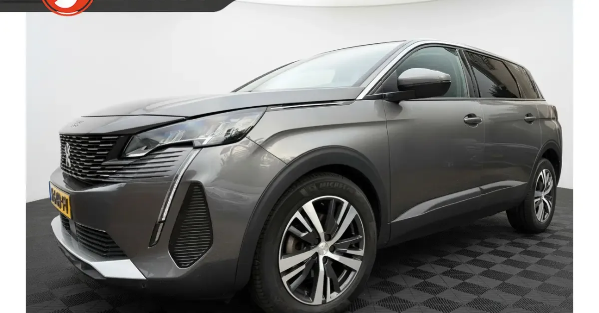 Peugeot 5008 (2021) — foto 1