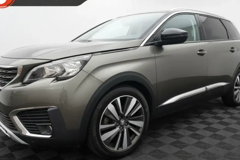 Peugeot 5008 (2018)