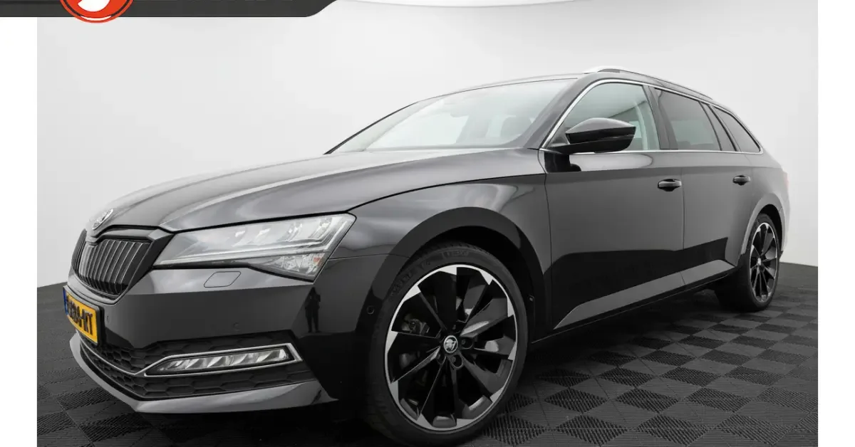 Škoda Superb (2021) — foto 1