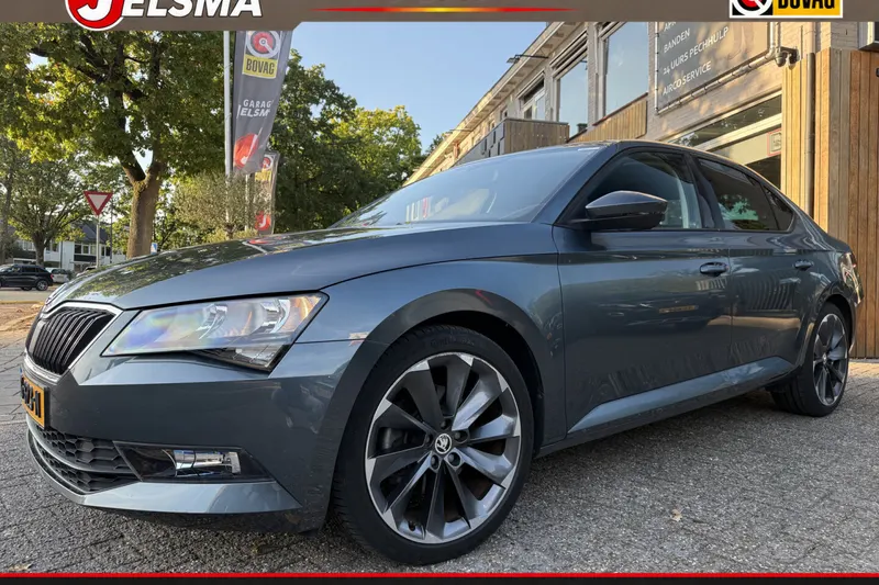 Škoda Superb (2018)