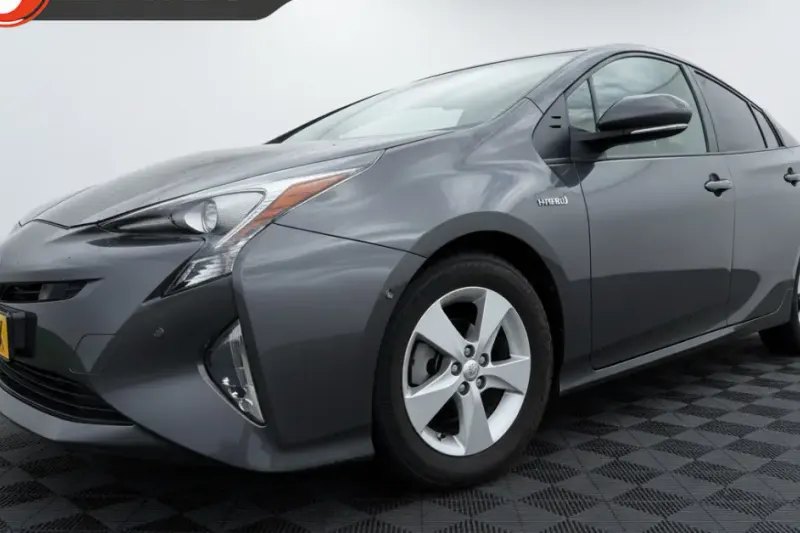 Toyota Prius (2018)