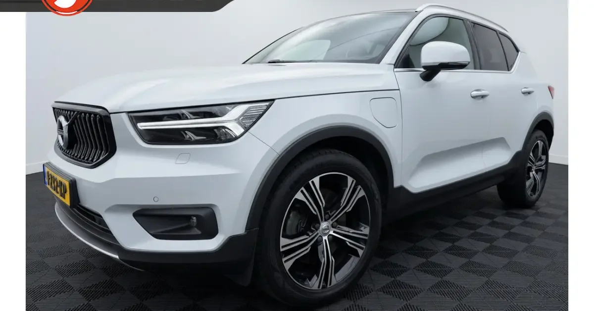 Volvo XC40 (2020) — foto 1