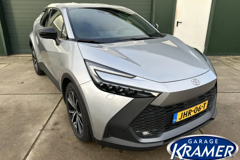Toyota C-HR (2025)