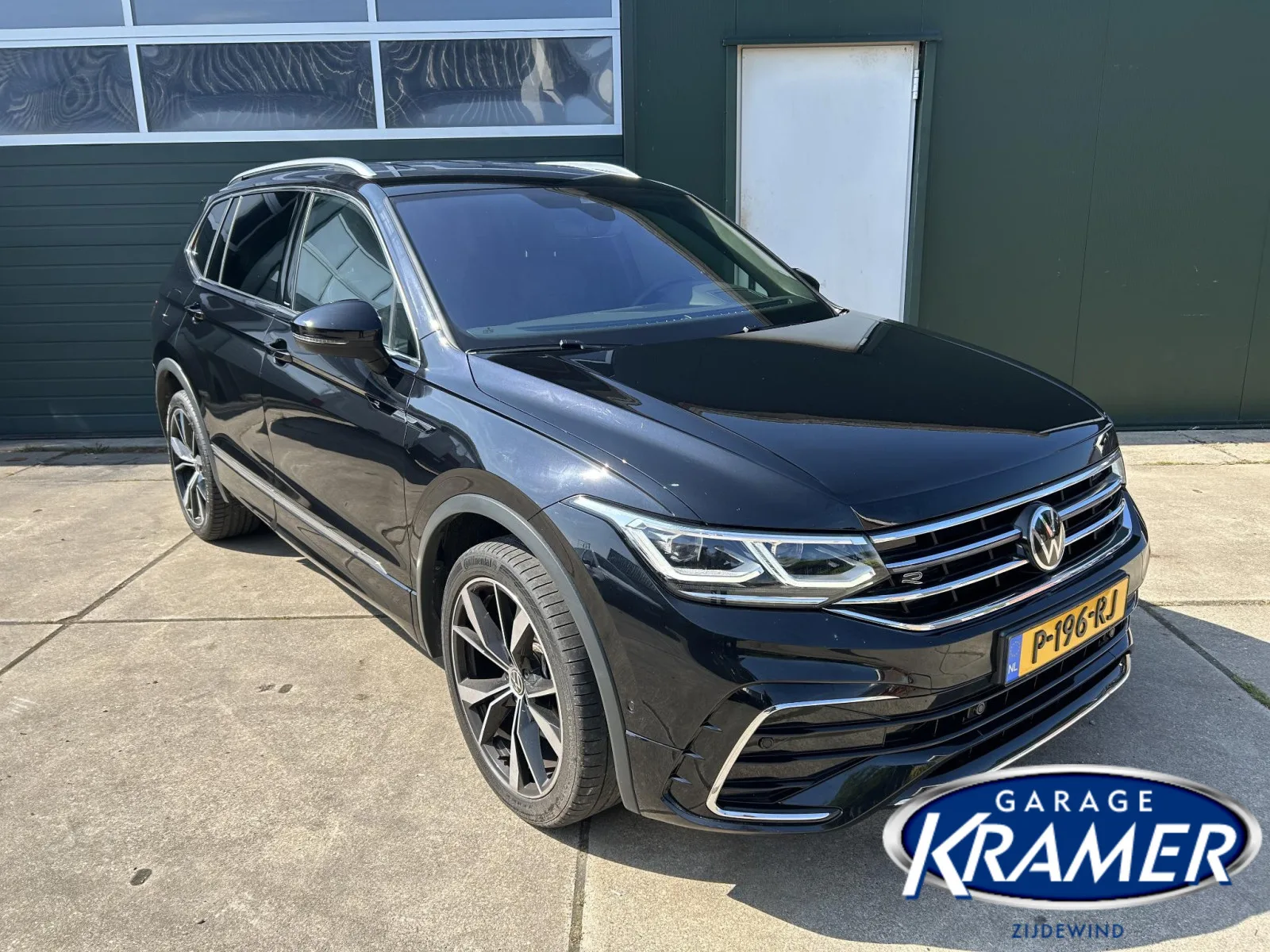 Volkswagen Tiguan (2022) — foto 1