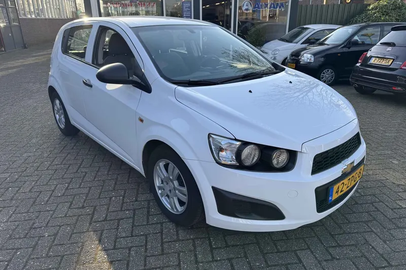 Chevrolet Aveo (2013)